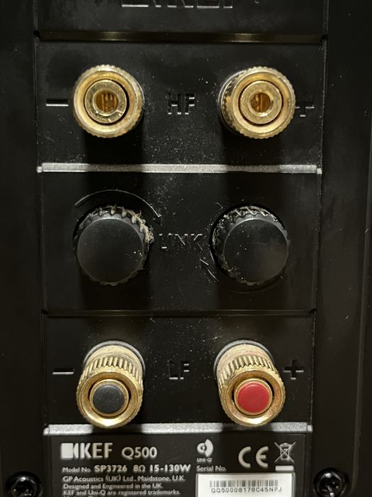 Boxe KEF-Q500 Black