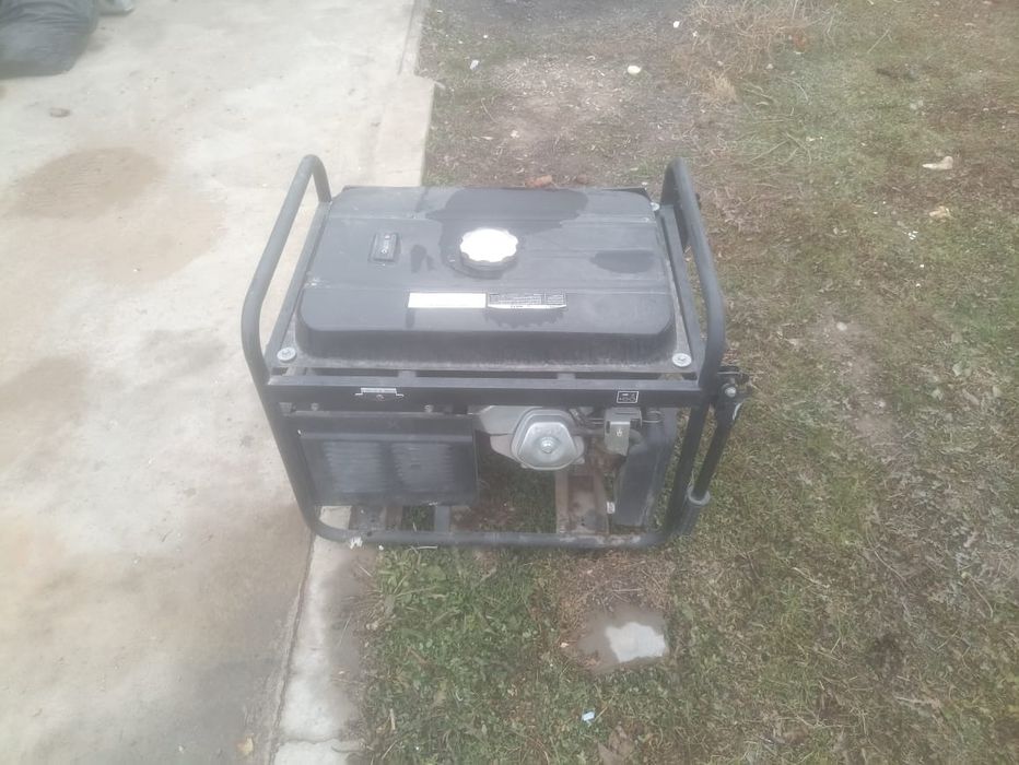 Бензогенератор 5.5 кВт