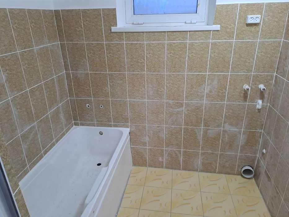 3 xonali dom aeraport mfy