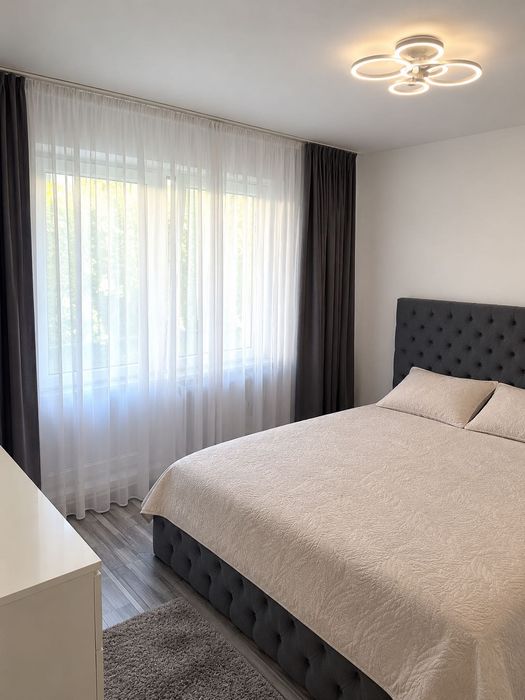 Apartament De vanzare