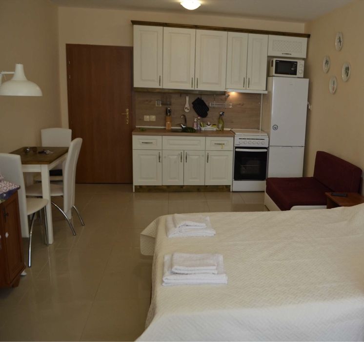 Фамилно студио на първа линия в Поморие