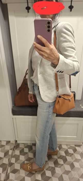 Дънки Zara и спортно сако