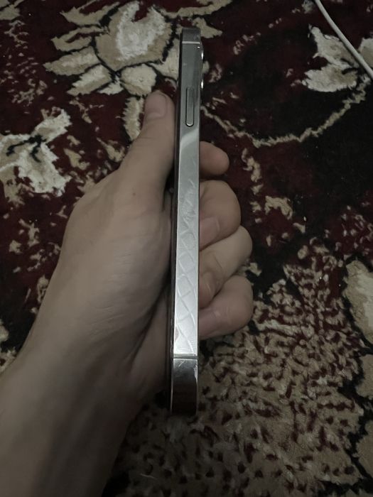 Iphone 12 pro 128/85