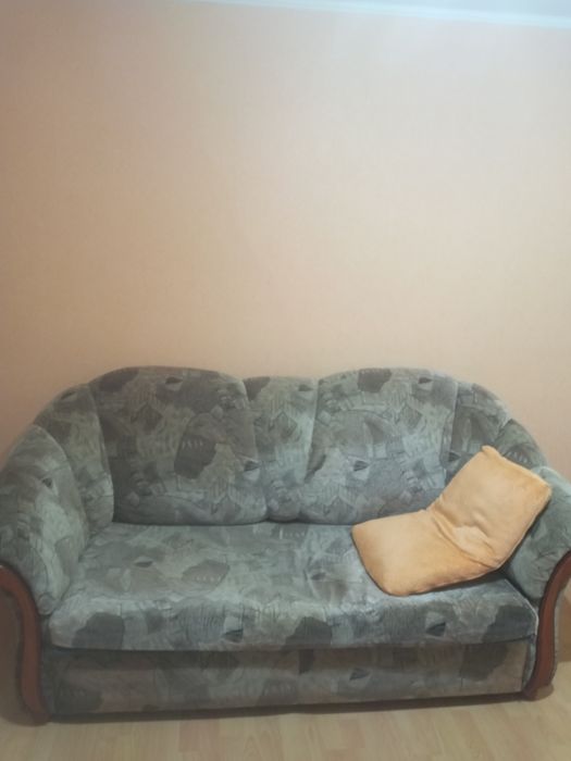 Продам  4 -х комнатую квартиру