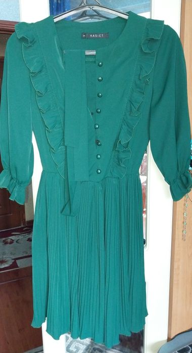 Платья вечерние для праздника