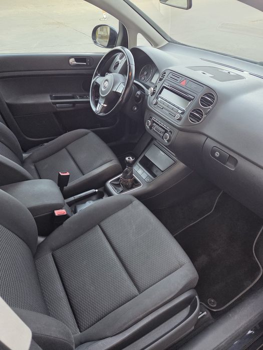 VOLKSWAGEN Golf Plus 2010 — imagine 4