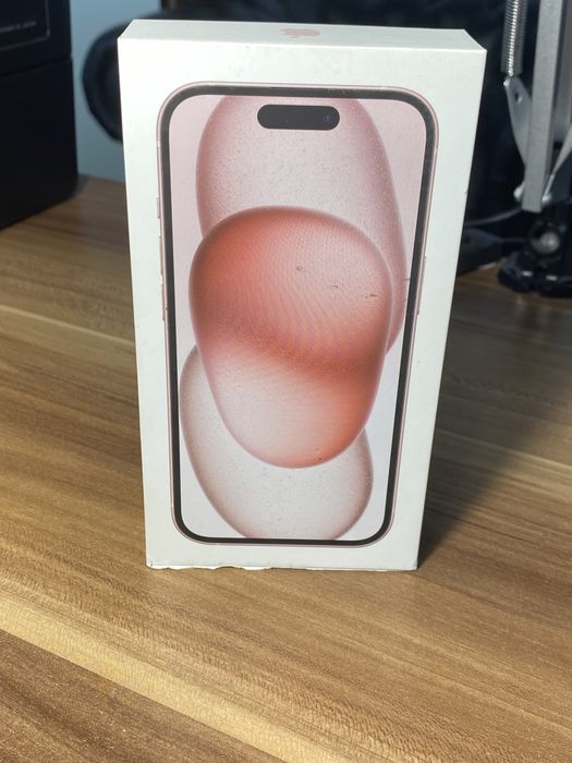 iPhone 15• 128 GB • Pink