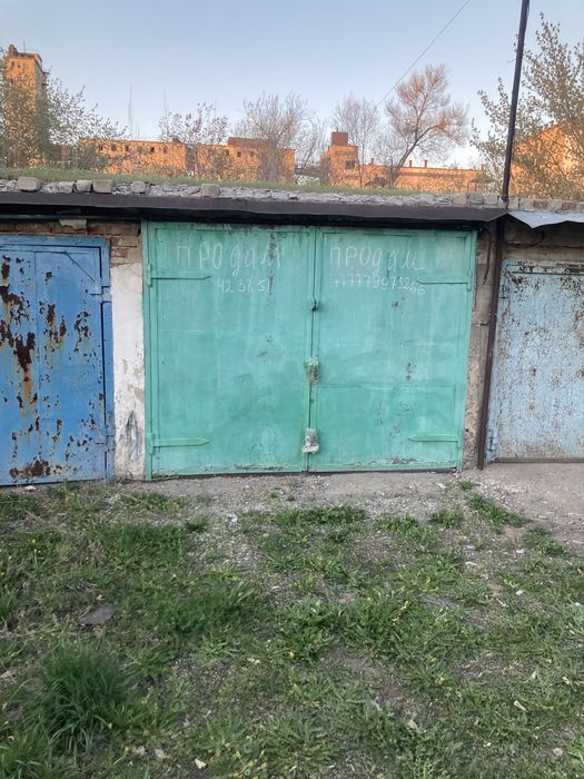Продам гараж Ауэзова 73 3х6х2h м