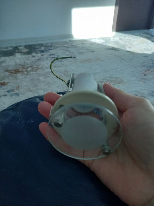 Spot rigips, 32 bucati