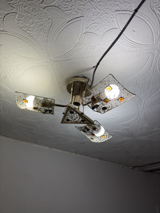 люстры в хорошем состоянии