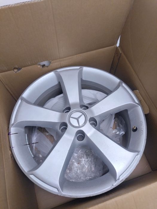 R17 оригинал Мерс