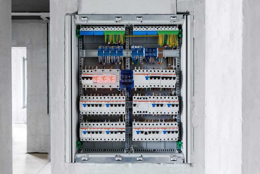 Электрик - Электромонтажные работы и услуги электрика в Ташкенте