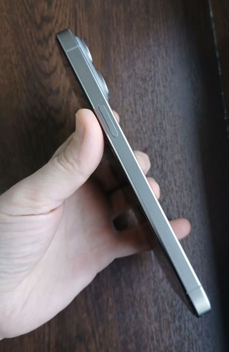 iPhone 15 Pro Max | 256 GB пользовалась женшина