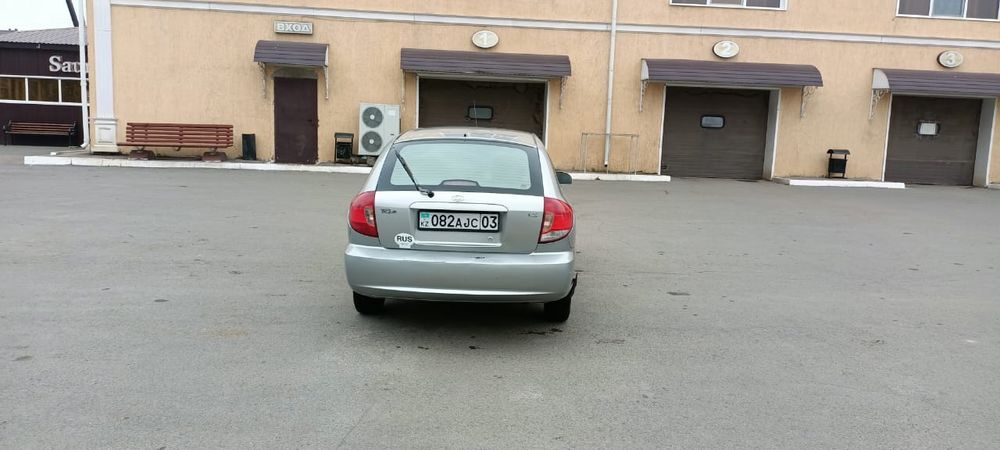Продам авто KiA Rio 2005г.