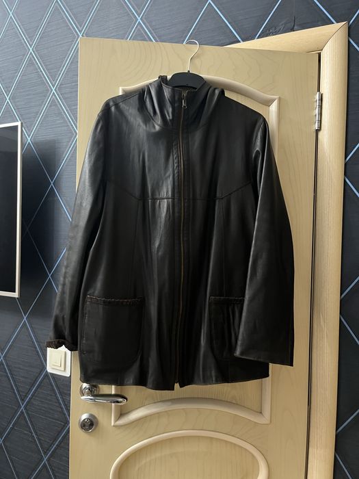 Женская кожаная куртка