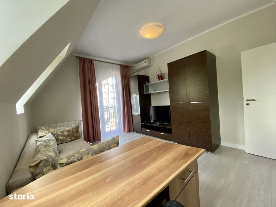 Apartament 5 camere pe 2 nivele, 174 mp utili, in Andrei Muresanu