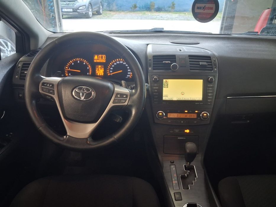 Vand Toyota Avensis T 27