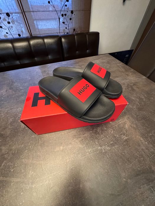 Мъжки чехли Hugo Boss