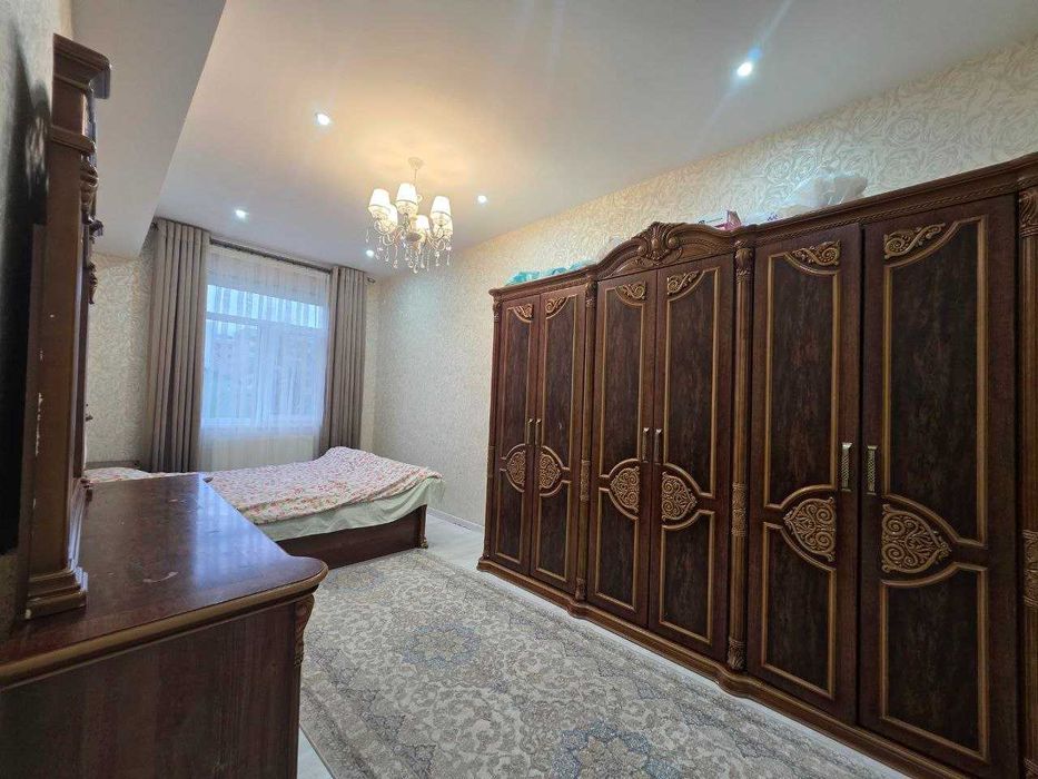 Продаётся 3х комн квартира на 2 этаже Ор-р Крытый рынок