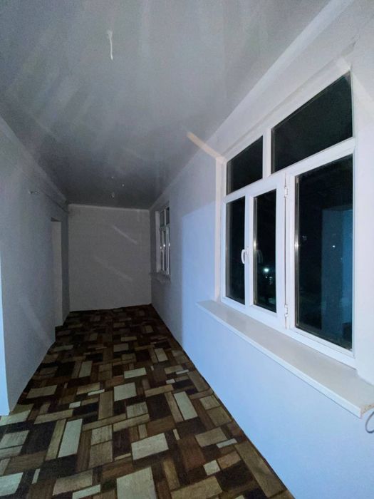 Продается 2х комнатная квартира с ремонтом(огромный балкон имеется) |