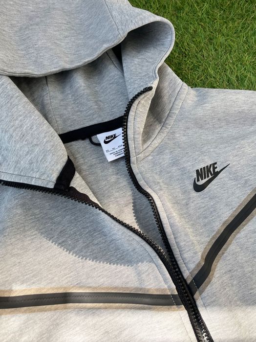 Мъжко горнище : Nike Fleece Tech XS