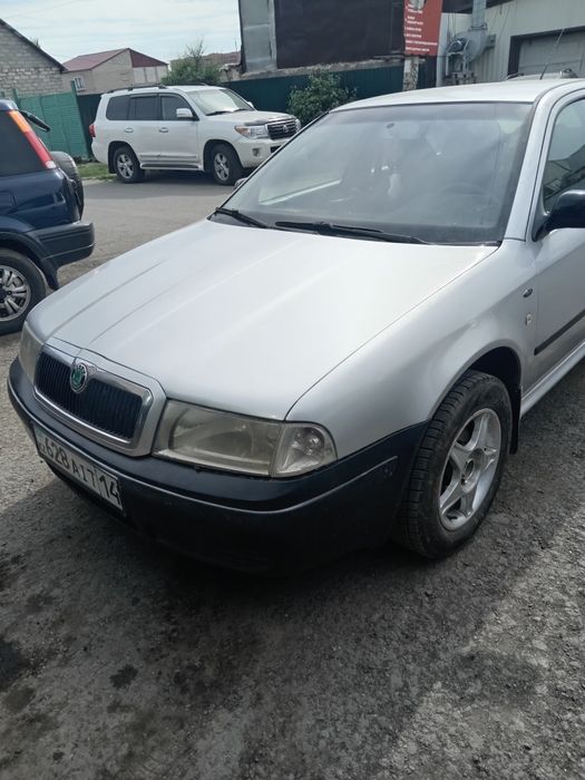 Шкода актавия А4. 2001