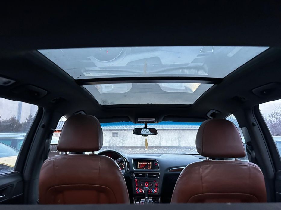 Plafon interior negru cu trapă Audi Q5 8R 2012