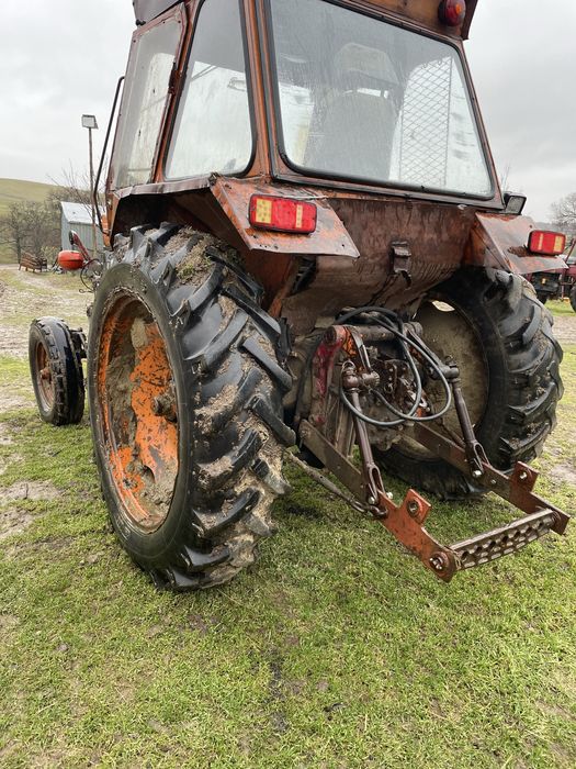 Tractor u650 universal