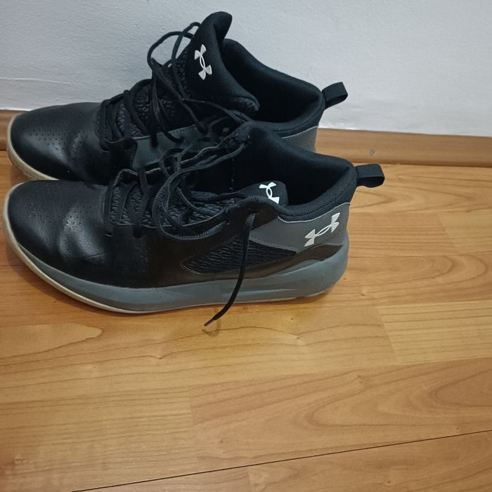 Pantofi sport Under Armour