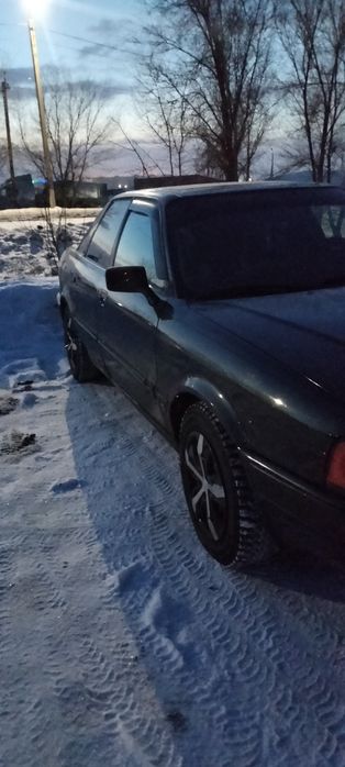 Продам Ауди 80 б4