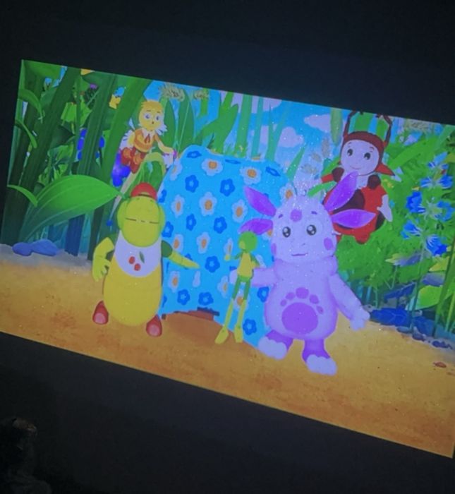 Продам проектор домашний