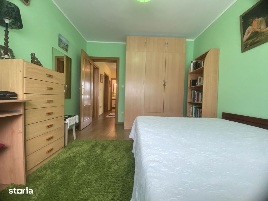 Oaza de liniste si verdeata! Vanzare casa cu 5 camere in Pucioasa