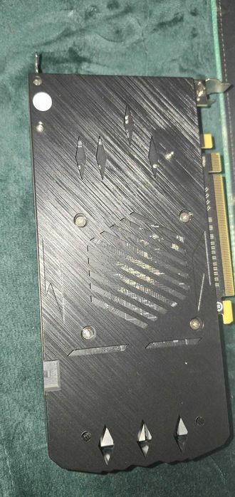 Vand Placa video noua AMD Radeon RX580 2048SP 8GB DDR5, 256bit