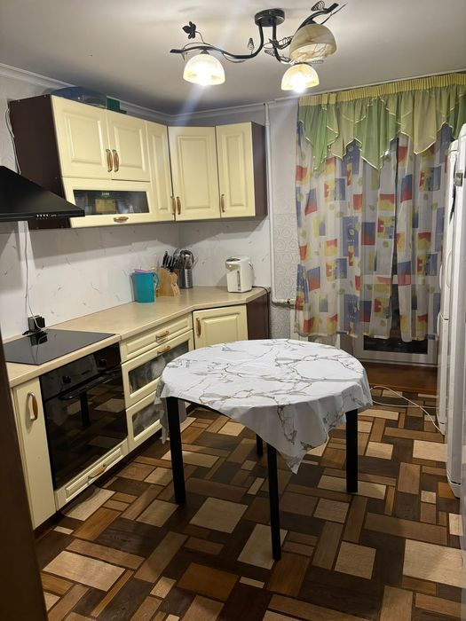 Продается 3 комнатная кварти ра
