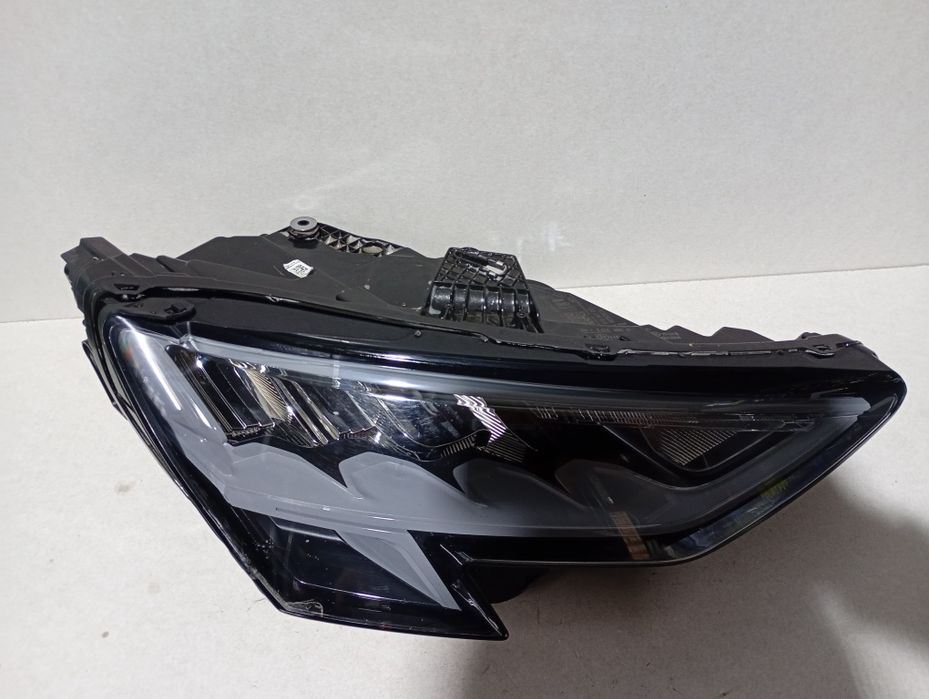 Far dreapta audi A3 8y led 2020-2024 original Europa 8y0941012