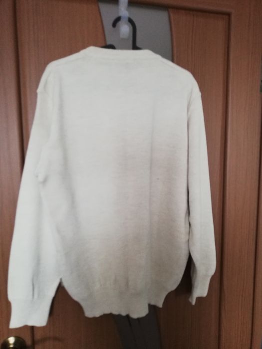 Продам полувер мужской.