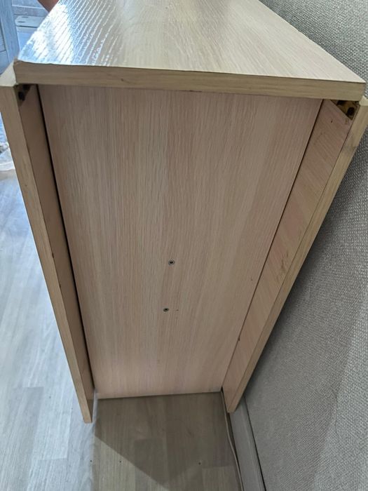 Стол-книжка длиной 2,5 метра.