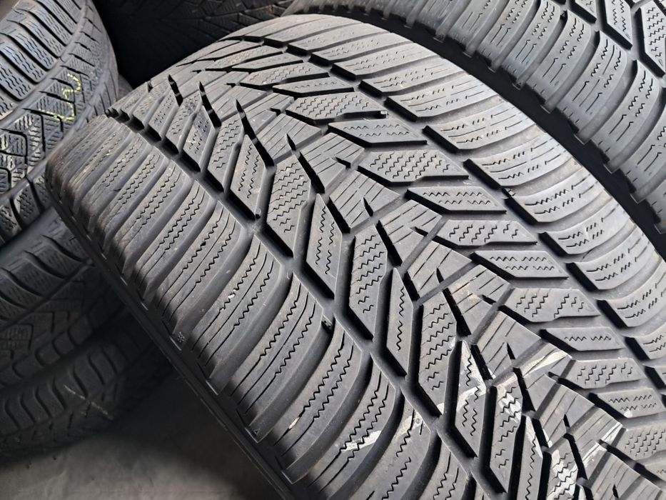 Anvelope second hand iarna 275 35 R21 Hankook 5.5mm 2022