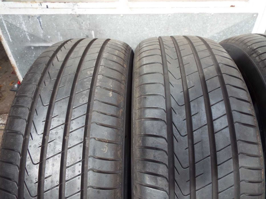 vand 4 anvelope de vara [noi] 215/50/18 pirelli cinturato p7 pret1500r