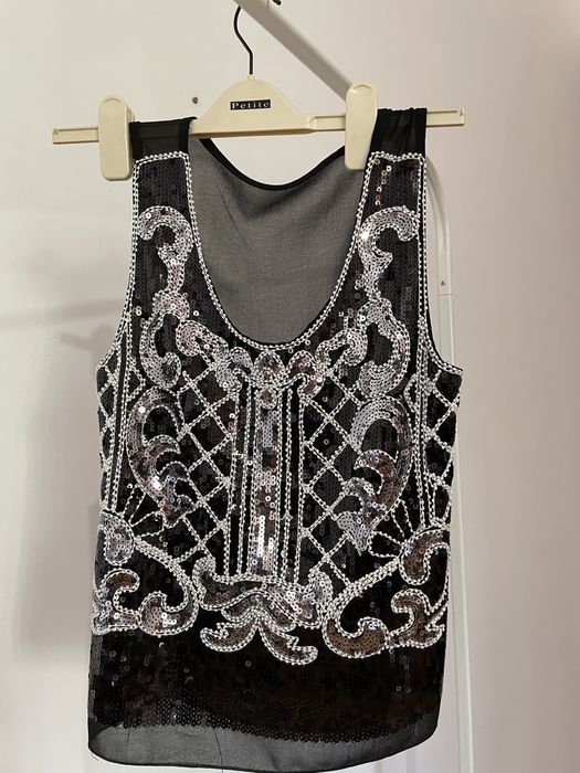 Vand top cu paiete si margele