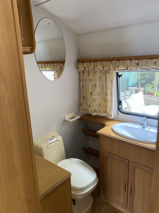 Каравана Avondale Rialto