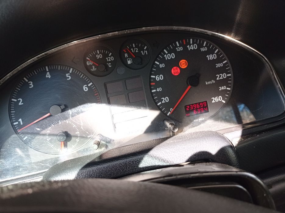 Продам Ауди А4.б5