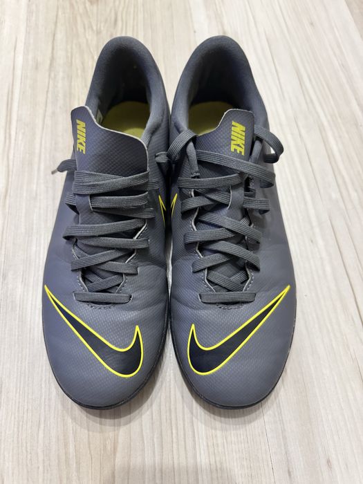 Футболни обувки/Стоножки Nike - #41