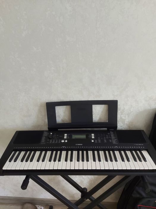 Синтезатор YAMAHA