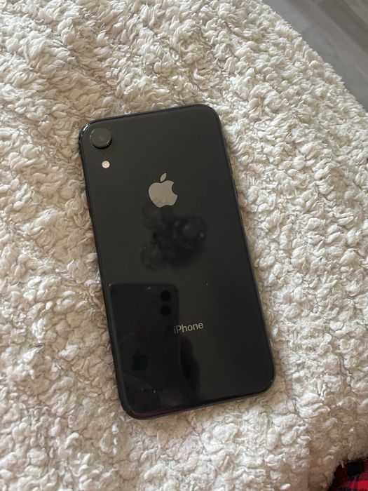 Срочно продам iphone XR!