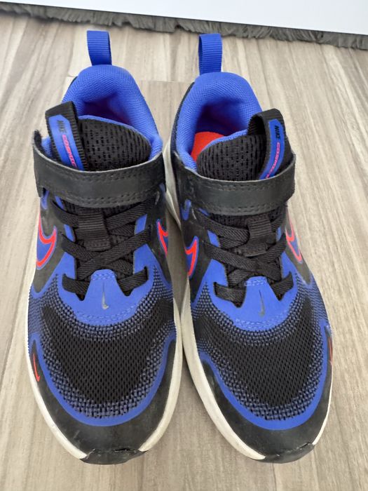 Маратонки Nike 28.5 и 30