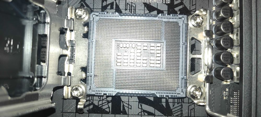 ASUS Strix Z690E Gaming Wifi