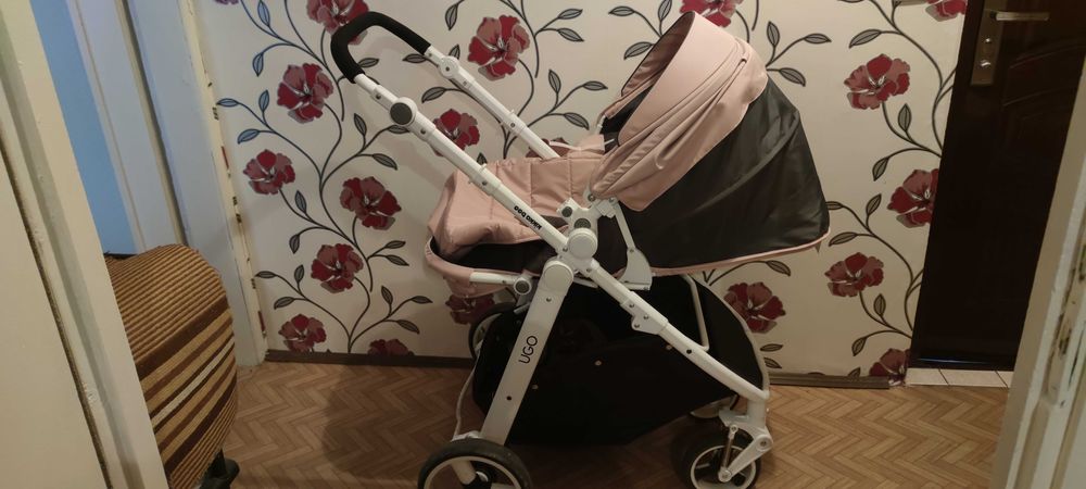5 пъти е ползвана бебешка количка 3 в 1 и люлеещ шезлонг