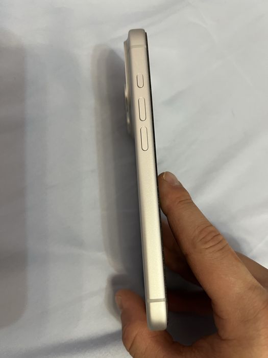 Продам Iphone 17 pro