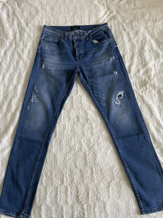 Blugi Dsquared 2 pentru barbati